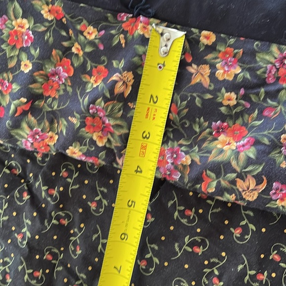 Comforter Quilt, Queen, Handmade in Vermont, Like New - Picture 11 of 14